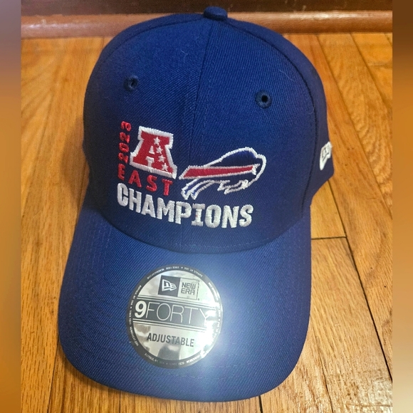 New Era Other - NWT New Era 9Forty adjustable Buffalo Bills 2023 East Champions hat